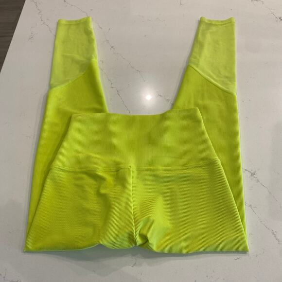 BEACH RIOT Lauren Ribbed Leggings with Mesh size Medium - Picture 4 of 10